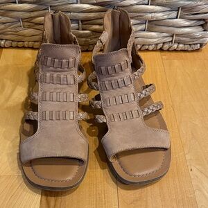 Lucky Brand Taupe Braided Gladiator Sandals